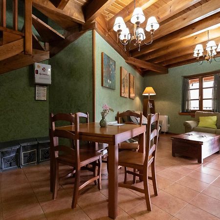 Apartamentos Rurales San Feliz Pola de Lena Exteriör bild