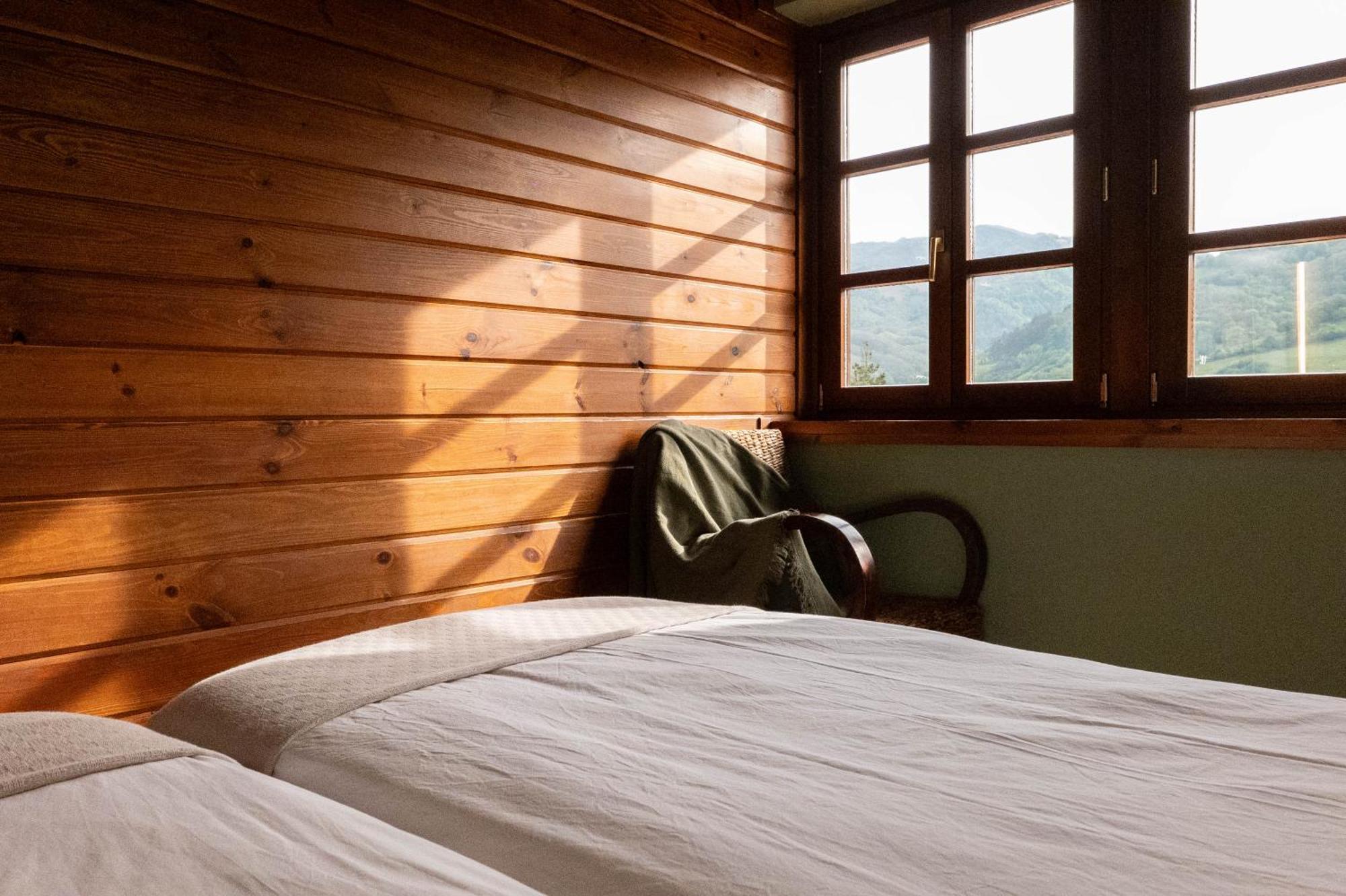 Apartamentos Rurales San Feliz Pola de Lena Exteriör bild