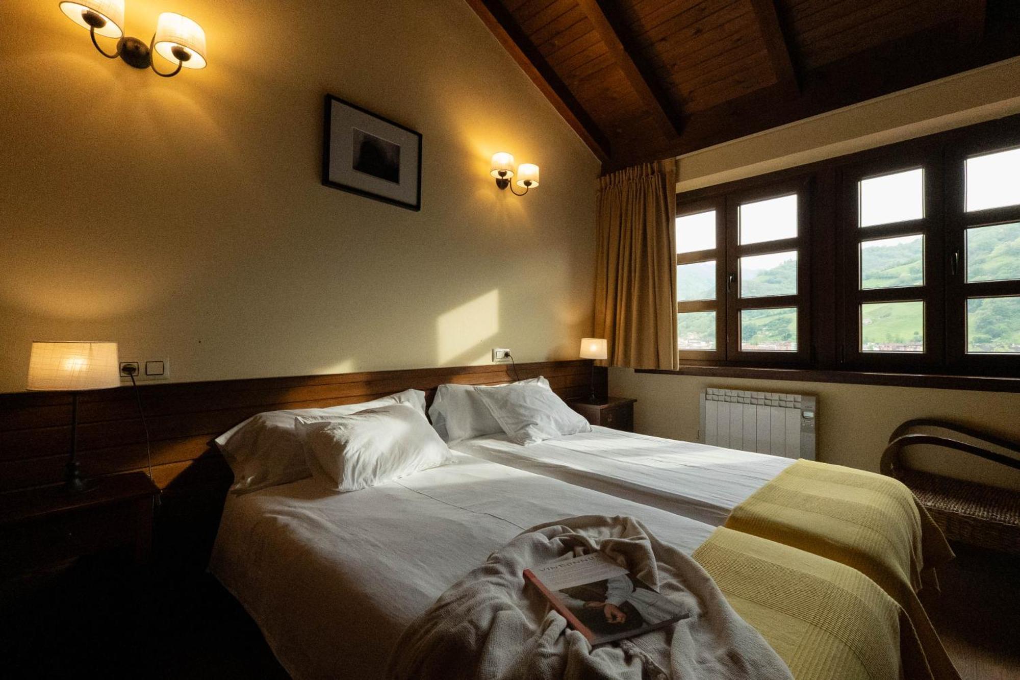 Apartamentos Rurales San Feliz Pola de Lena Exteriör bild